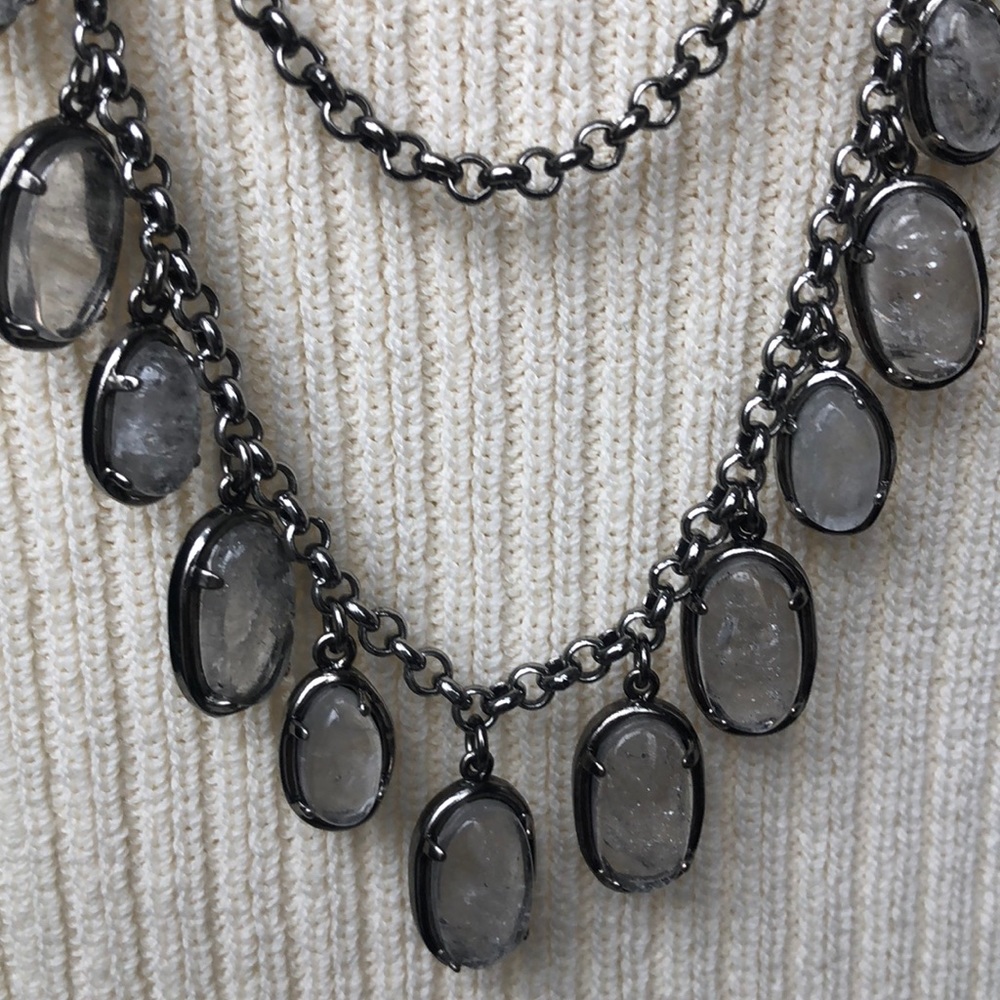 💎 Ann Taylor necklace 2 layer w/ crystals💎